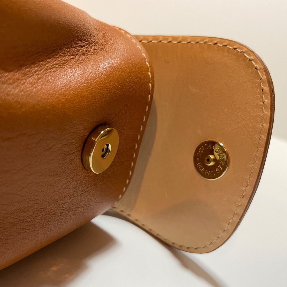 Dooney & Bourke Tan Leather Hobo Crossbody Bag Duck Logo Adjustable Strap NWOT - Picture 11 of 14
